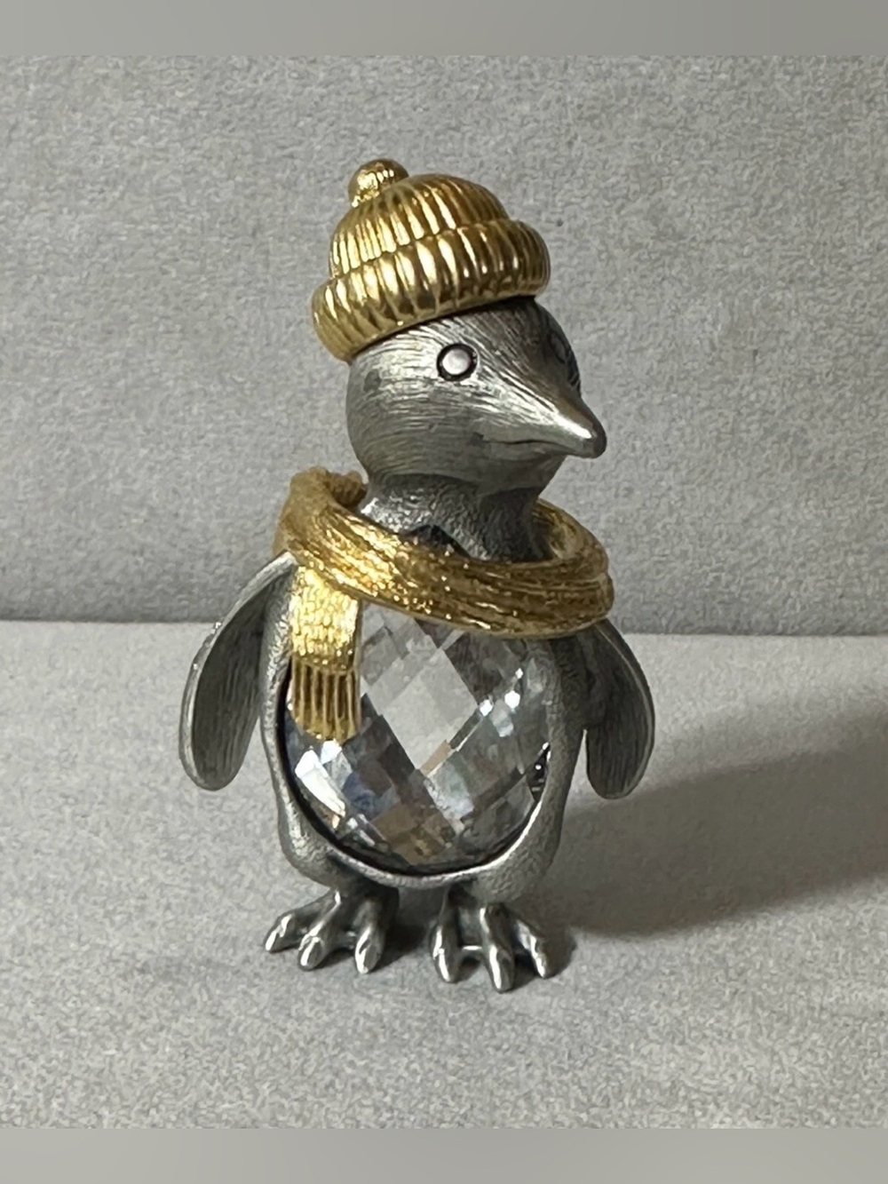 Swarovski Crystal Penguin Trimlite 72113 Pewter Figurine Gold Hat Scarf 1982